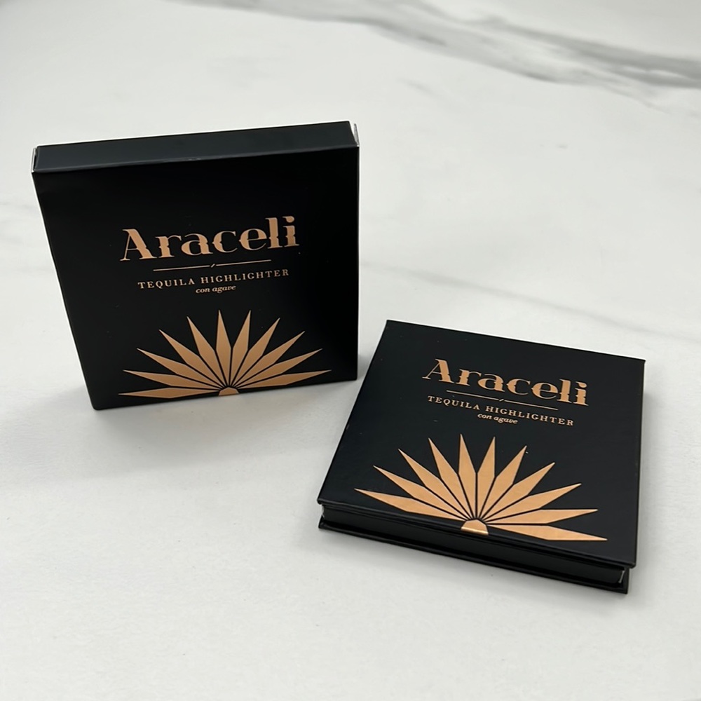 Araceli Tequila Highlighter
